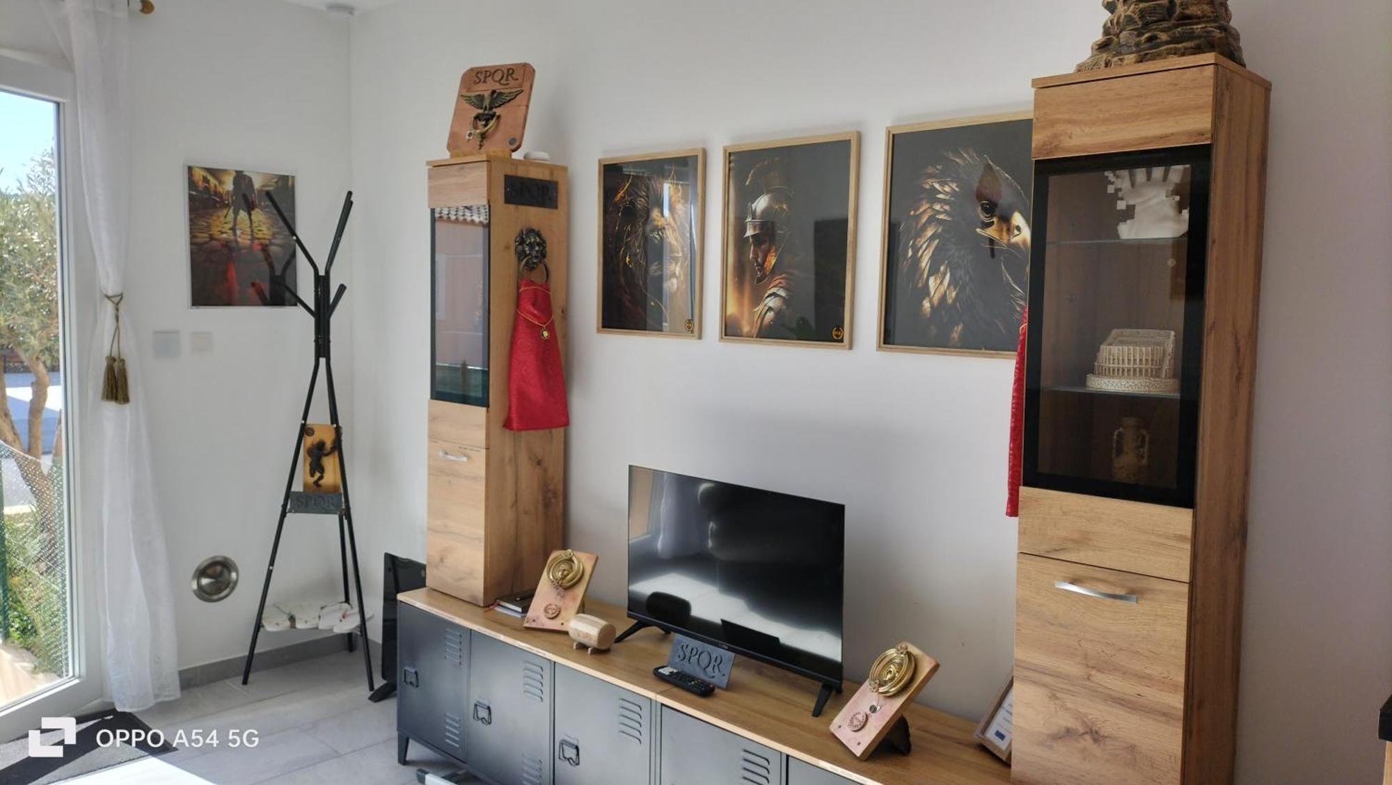 Antiqua Roma Spqr Cubiculum Lejlighed Port-la-Nouvelle Eksteriør billede